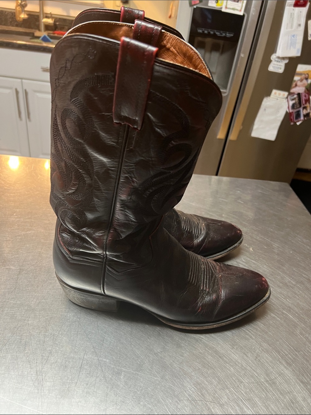 Dan Post Men's Burgundy Western Cowboy Boots with Decorative Stitching